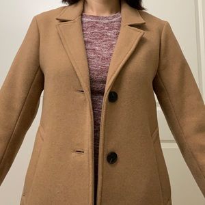 Abercrombie beige coat